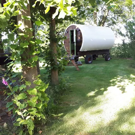 Irish Bowtop Op Het Platteland Huize Ouwervelden