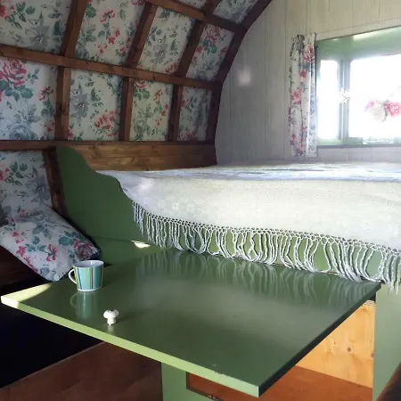 キャンプ場 Irish Bowtop Op Het Platteland Huize Ouwervelden *