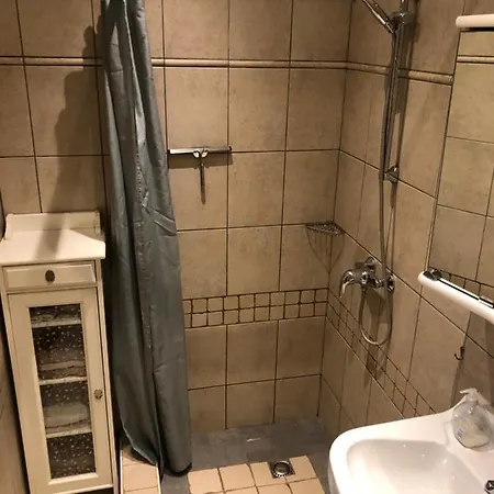 Irish Bowtop Op Het Platteland Huize Ouwervelden * Wouwsche Plantage