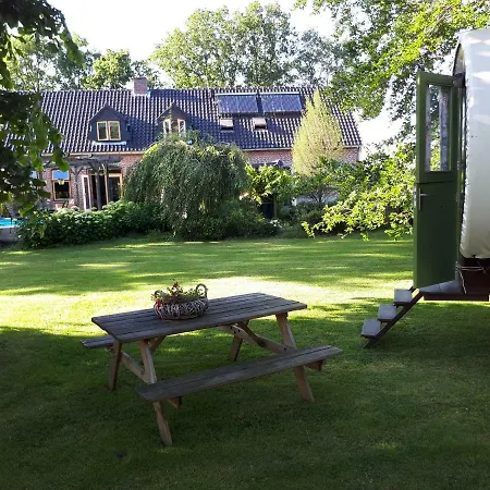 Irish Bowtop Op Het Platteland Huize Ouwervelden 캠프장