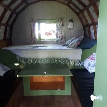 Irish Bowtop Op Het Platteland Huize Ouwervelden 캠프장