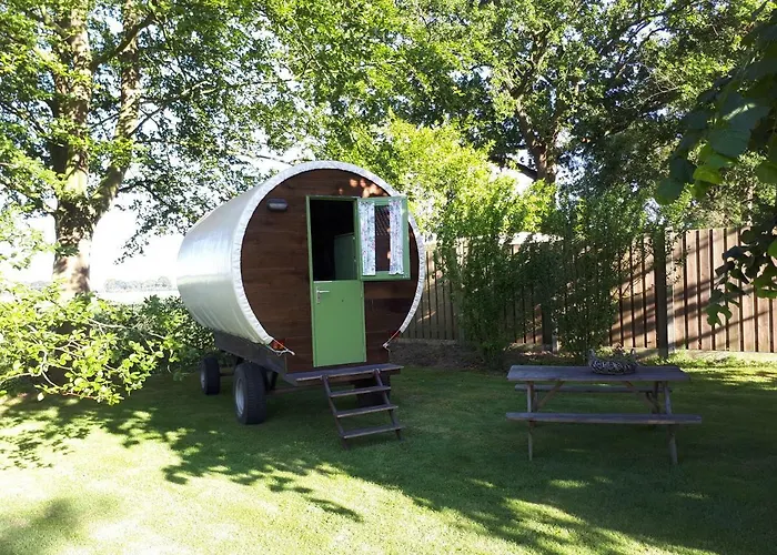 Irish Bowtop Op Het Platteland Huize Ouwervelden Кемпинг