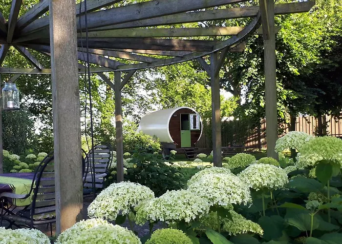 Irish Bowtop Op Het Platteland Huize Ouwervelden Кемпинг *